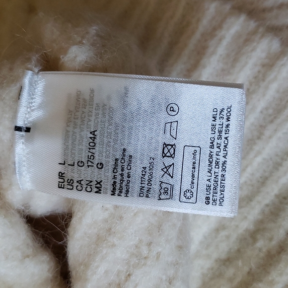 H&M Alpaca Blend White Sweater - Picture 7 of 9